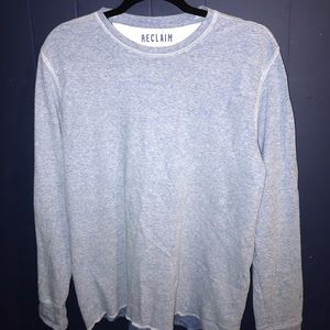 Buckle long sleeve tee